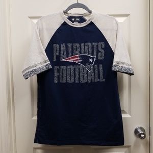 Patriots raglan t-shirt w/ burnout logo
